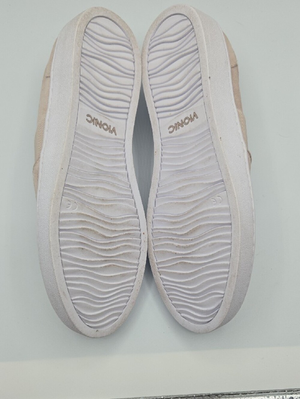 Vionic Keke Slip-On Sneakers Cream Blush Perforated Suede Comfort Shoes Size 8 - Picture 7 of 9